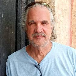 ber uns - WER BIN ICH ? - city  tours buenos aires in deutscher sprache -  lebte 17 jahre in berlin und  fhre ber 20 in ba immer private gste Stadtrundfahrt Buenos Aires